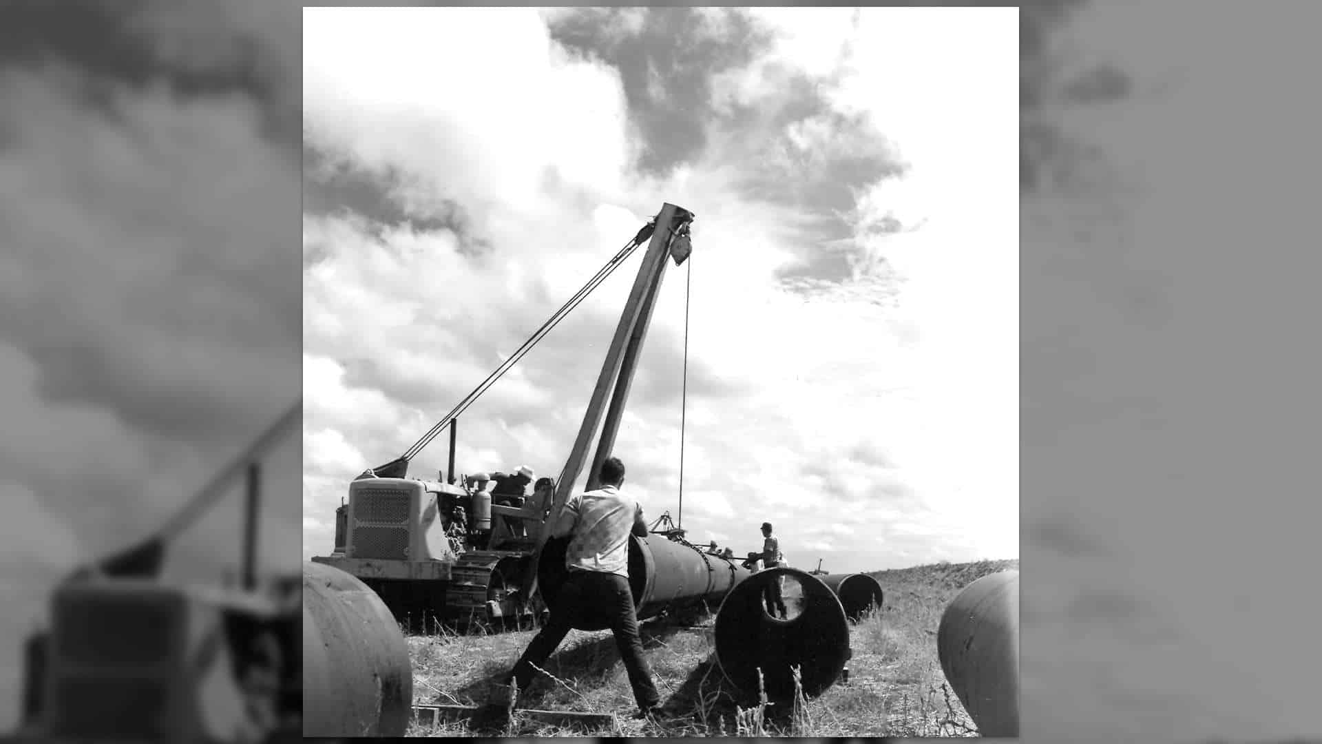 Hugoton Station team working on pipeline install in Ulysses, KS (1961)